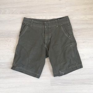 Men’s Kuhl shorts, size 30